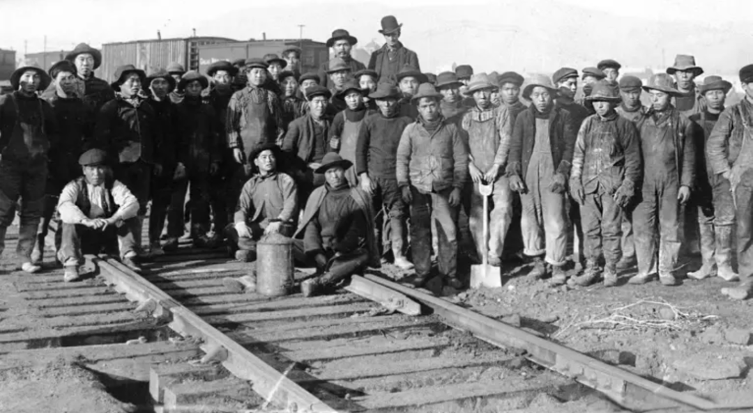 0》看老美百年霸权和种族霸凌AG真人网站从《唐探190(图17)